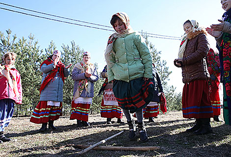 Authentic spring rite in Yelsky District 