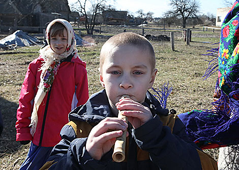 Authentic spring rite in Yelsky District 