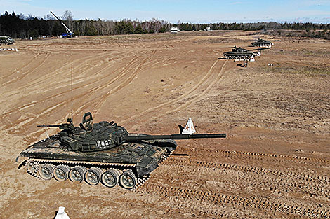 Лучшие танковые экипажи определяют в войсках Западного оперативного командования
