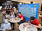 Belarusian hockey players host autograph session in Minsk