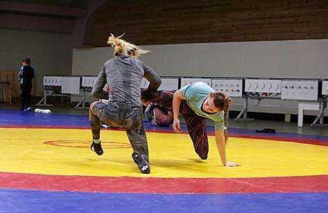 Belarusian women's wrestling team getting ready for 2nd European Games