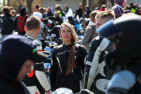 Bikers kick off motorcycle season in Minsk