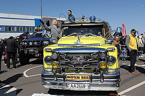 Bikers kick off motorcycle season in Minsk