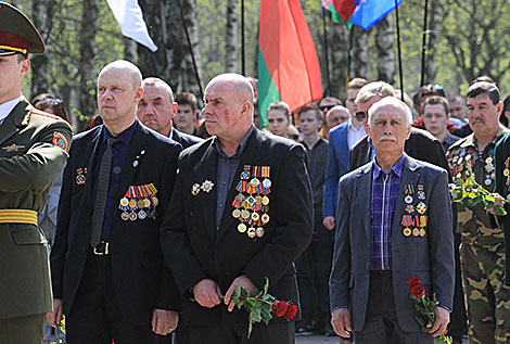 Траурная церемония к годовщине катастрофы на Чернобыльской АЭС в Минске 