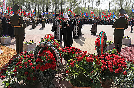 Траурная церемония к годовщине катастрофы на Чернобыльской АЭС в Минске 