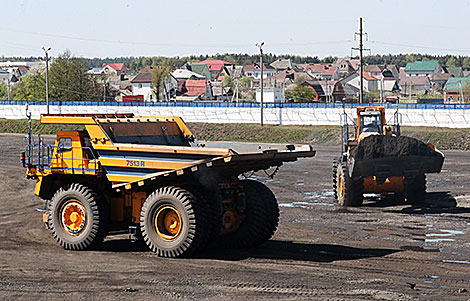 The first unmanned haul trucks operating in a 5G network have passed the test in Zhodino