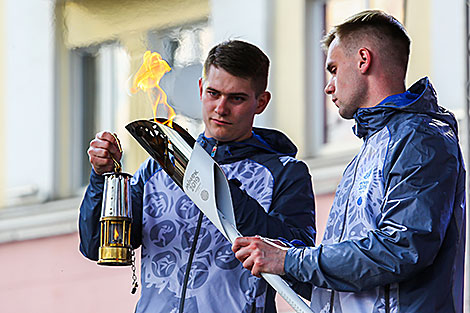 European Games flame put back to a lantern
