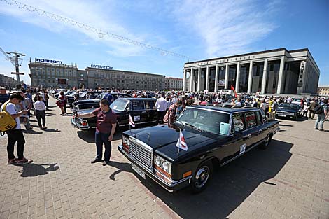 XII Международный фестиваль ретро- и классических автомобилей 