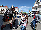 Minsk kicks off reenactment season in Upper Town