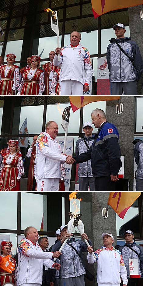 Flame of Peace relay arrives at OAO Grodno Azot