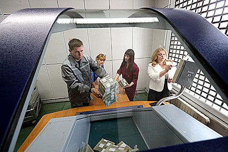 Линия по уничтожению ветхих и повреждённых банкнот Центрального хранилища Национального банка