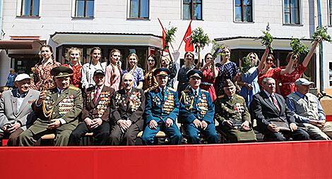 Реконструкция партизанского парада 1944-го в Минске 