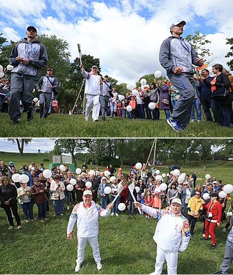 Svyatoslav Poznyak passes the torch over to Yevgeny Matusevich