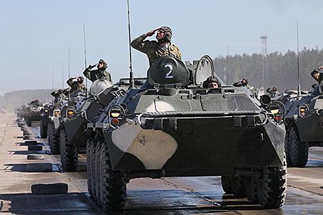 Minsk garrison troops prepare for a parade in honor of Independence Day 