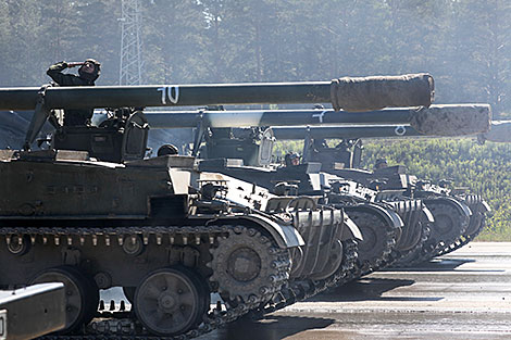 Minsk garrison troops prepare for a parade in honor of Independence Day 