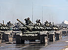 Minsk garrison troops prepare for a parade in honor of Independence Day 