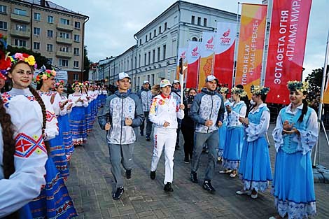 第二届欧运会圣火“和平火焰”接力抵达莫吉廖夫州