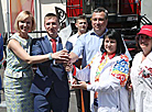 Gomselmash welcomes the Flame of Peace torch relay