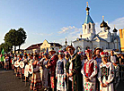 Международный фестиваль народной музыки "Звiняць цымбалы i гармонiк"