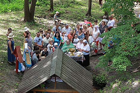 На криницах Байково Чаусского района