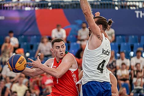 Belarus defeated Slovenia 15-10