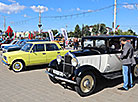 Vintage cars in the streets of Vitebsk