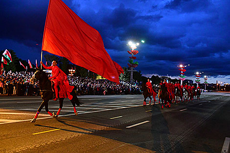 Mass theatrical show Heroic Belarus in Minsk in honor of Independence Day