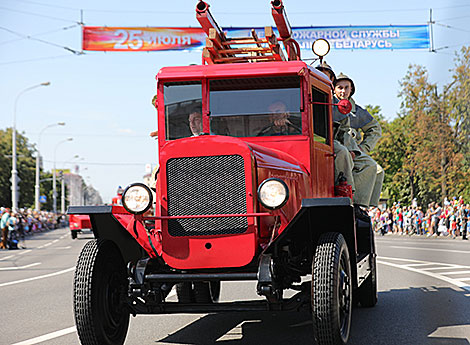 Fire and Rescue Service's parade in Minsk