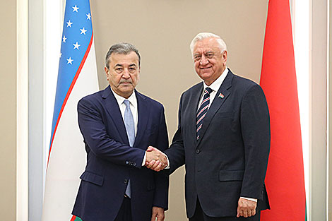 Mikhail Myasnikovich meets with First Deputy Chairman of the Senate of Oliy Majlis of Uzbekistan Sadiq Safaev