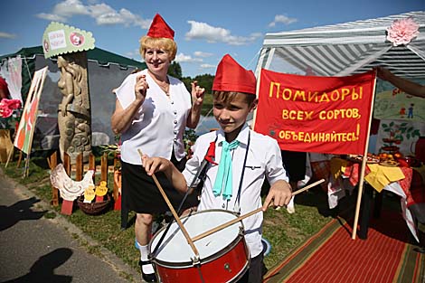 Ivye Tomato Festival