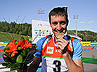 Биатлонист Никита Лобастов завоевал золото в суперспринте юниорского летнего ЧМ в "Раубичах"