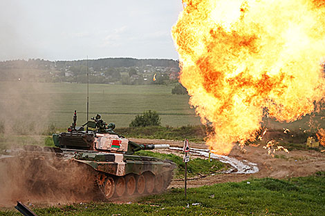 Tankman's Day celebrations at Stalin Line