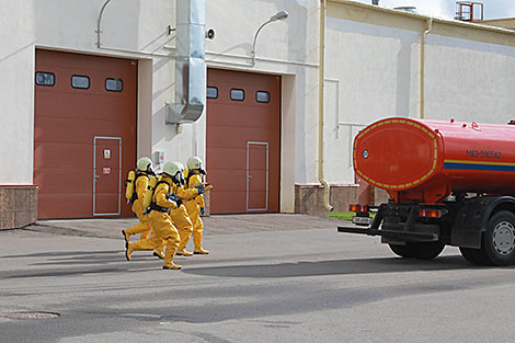 Defenses of the Belarusian nuclear power plant and preparations for reactor startup