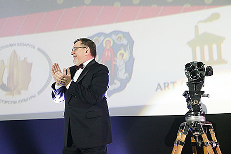 Chairman of the festival Gennady Davydko