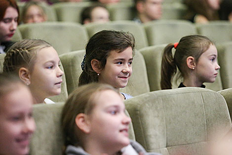 《利斯塔帕德-2019》青少年电影节在明斯克“少先队员”电影节开始了
