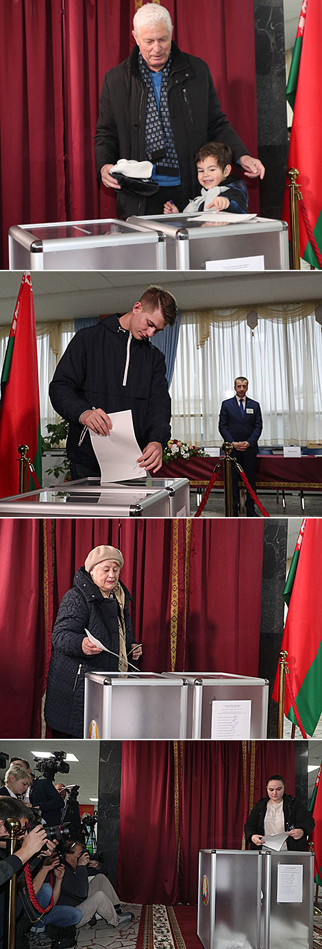 Voting at polling station No.506 in Minsk