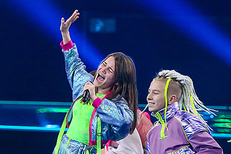 Liza Misnikova performs at Junior Eurovision 2019