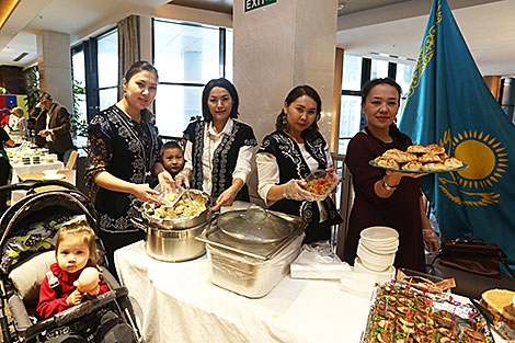 Christmas charity fair in Minsk