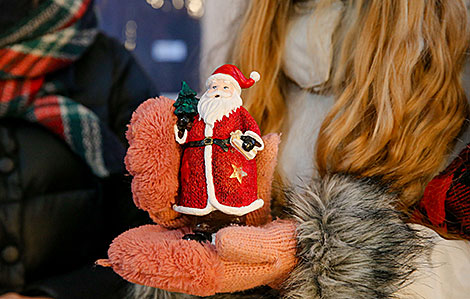 Новая рождественская ярмарка открылась в Минске