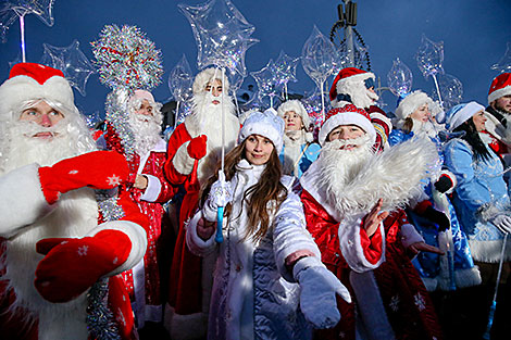 Parade of Father Frosts and Snow Maidens in Minsk