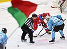 Russia rout Baltics Team at Christmas ice hockey tournament 