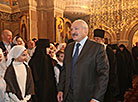 Александр Лукашенко посетил храм на территории Свято-Елисаветинской женской обители