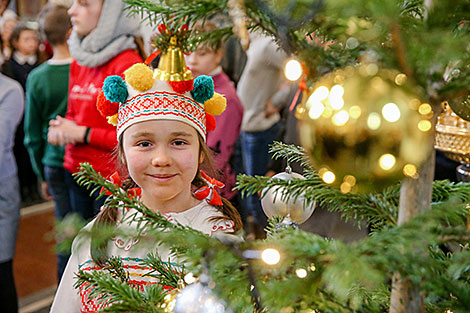 Christmas charity event in Holy Spirit Cathedral 