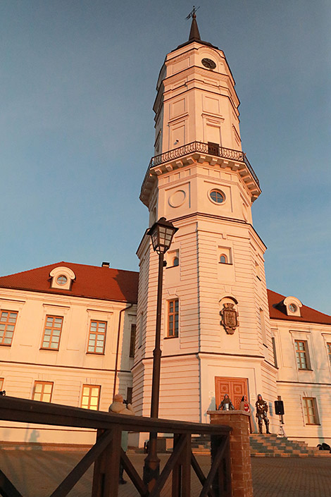 Recovered 500-year-old sword on display in Mogilev