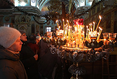 Крещение в гомельском Свято-Петро-Павловском кафедральном соборе 