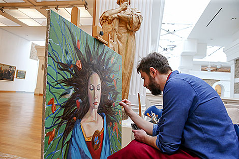 Visual art festival at Belarus' National Art Museum