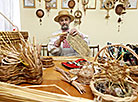 Gorodok crafts and folklore center revives straw weaving technology