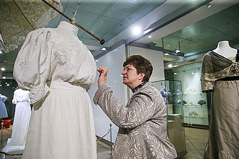 Stylish Ladies in Nesvizh exhibition