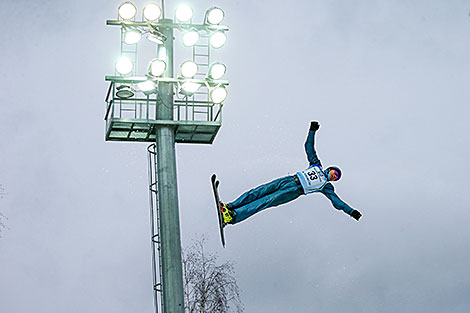 Mykola Puzderko (Ukraine)