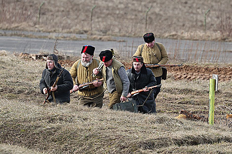 Reenactment show at Stalin Line 